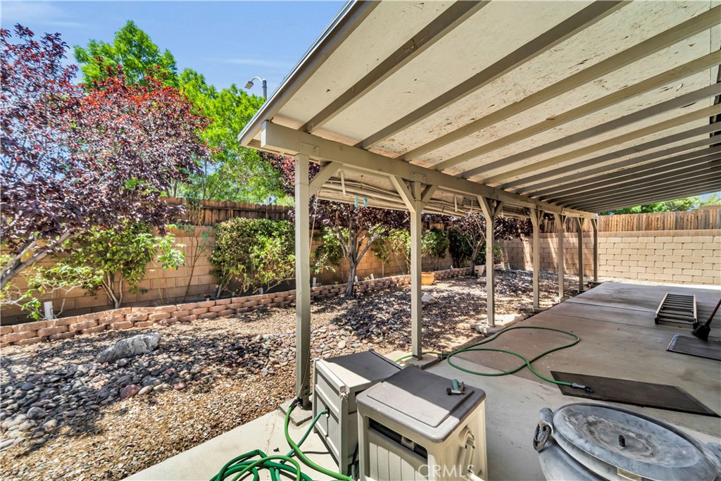 43627 Rialto Drive