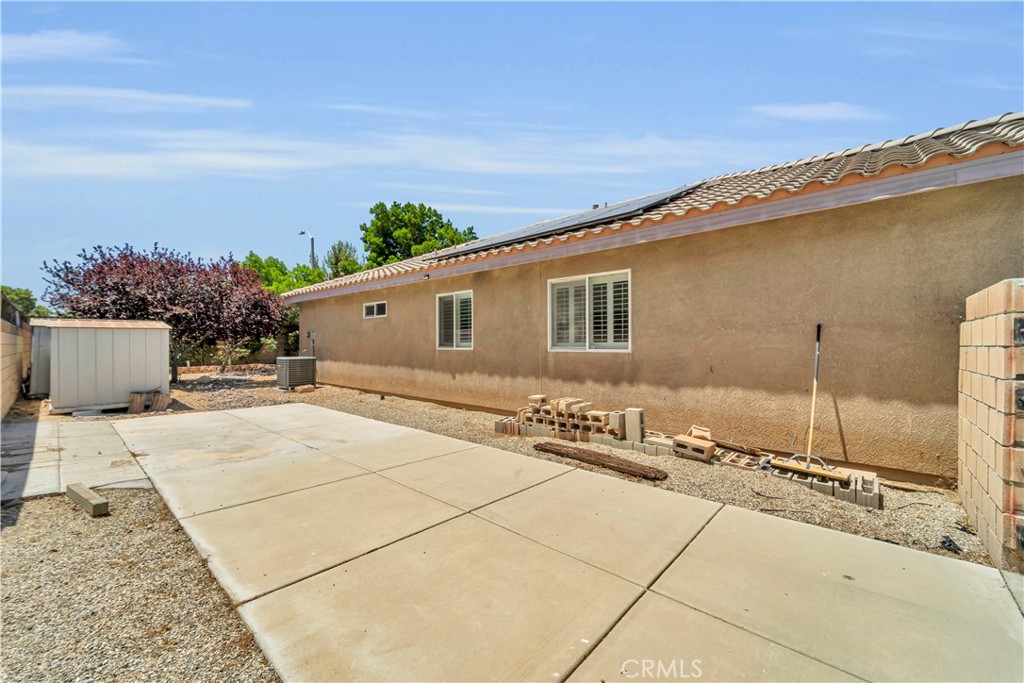 43627 Rialto Drive