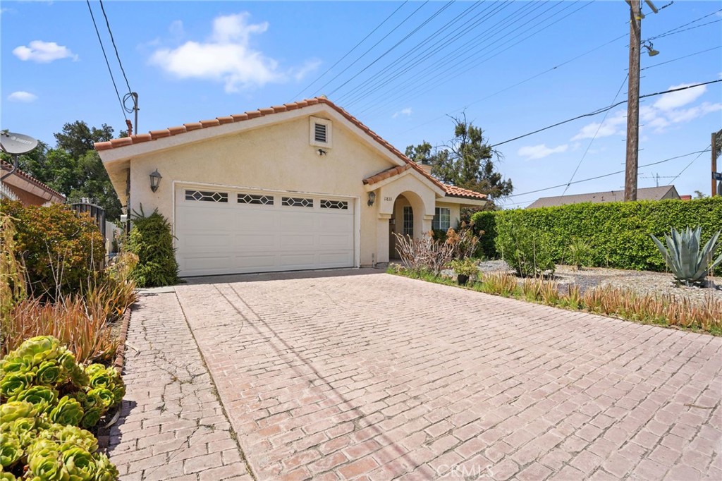 11833 Pendleton Street