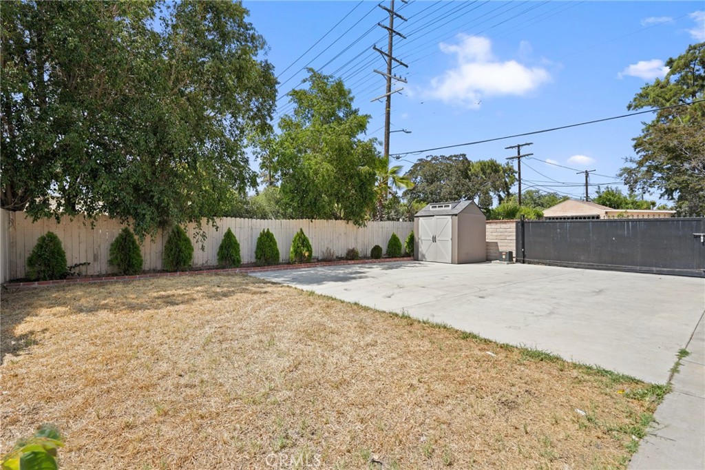11833 Pendleton Street