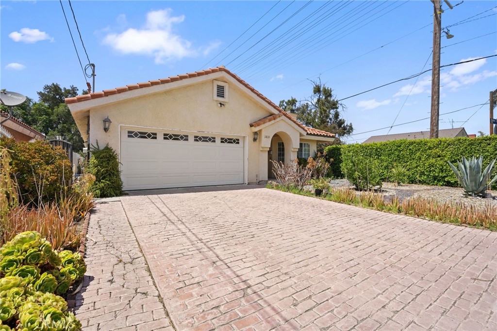 11833 Pendleton Street