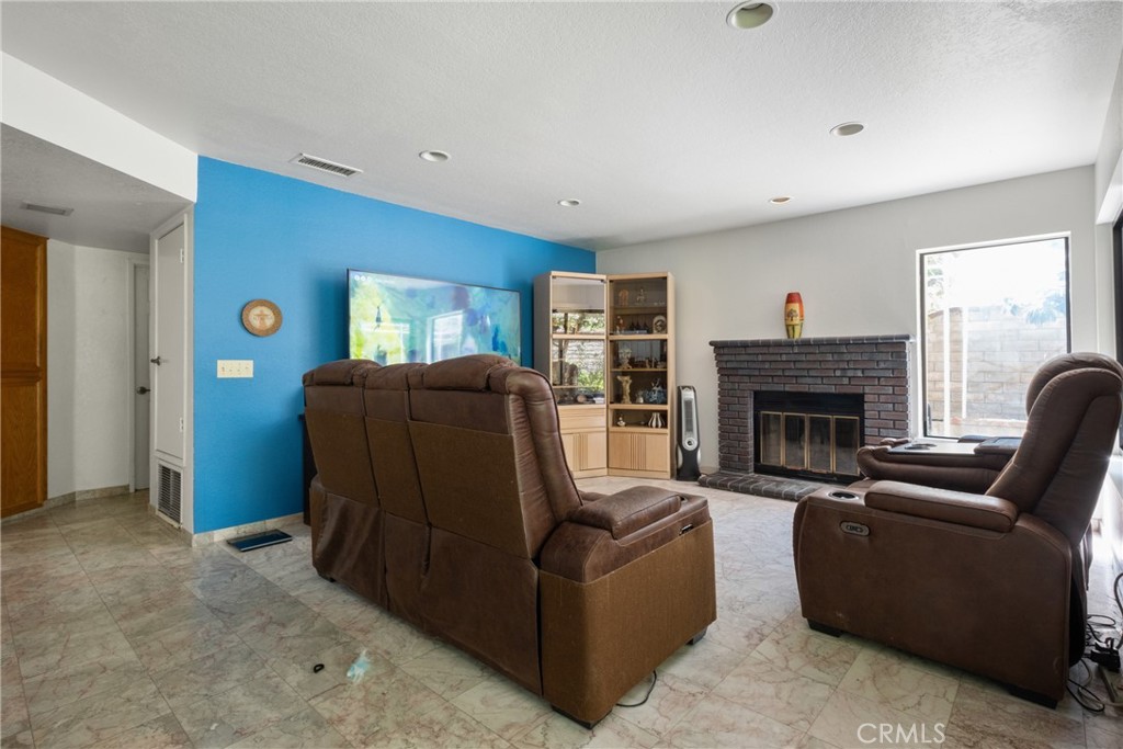 25215 Hazelcrest Lane