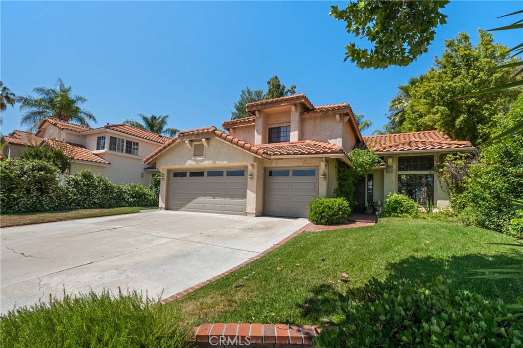 25215 Hazelcrest Lane