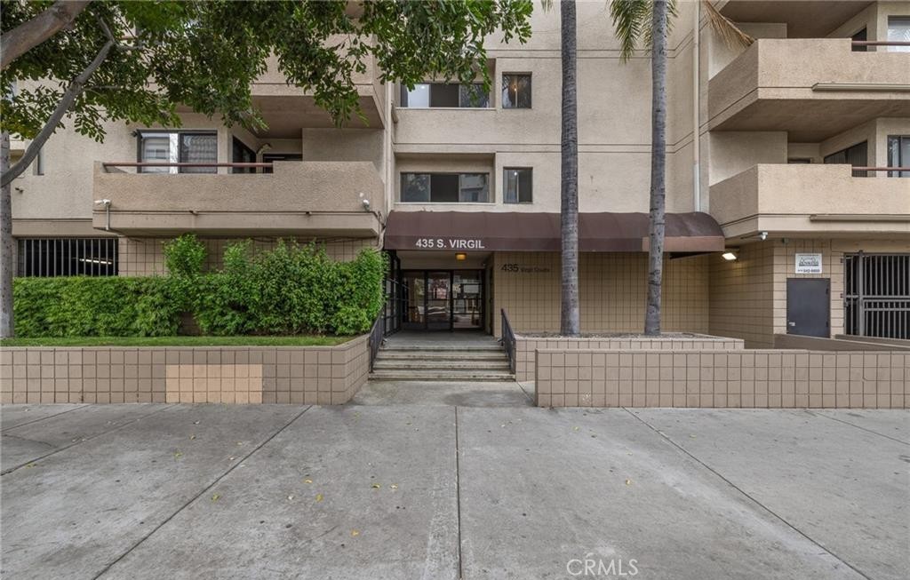 435 S Virgil Avenue 225