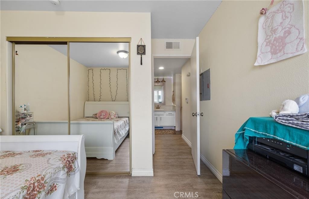 435 S Virgil Avenue 225