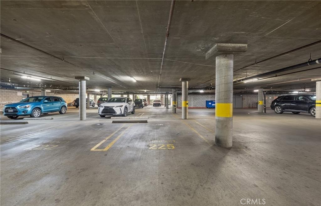 435 S Virgil Avenue 225