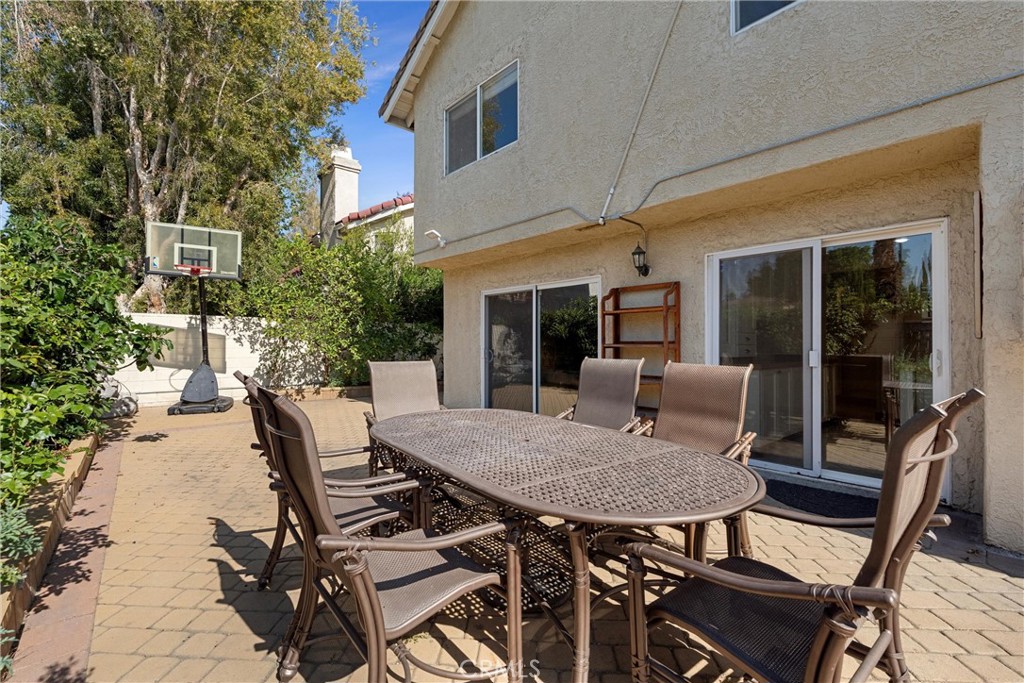18207 Emelita Street