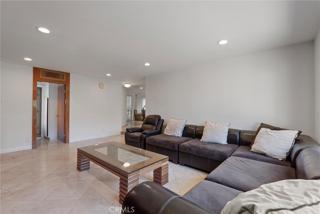 18207 Emelita Street