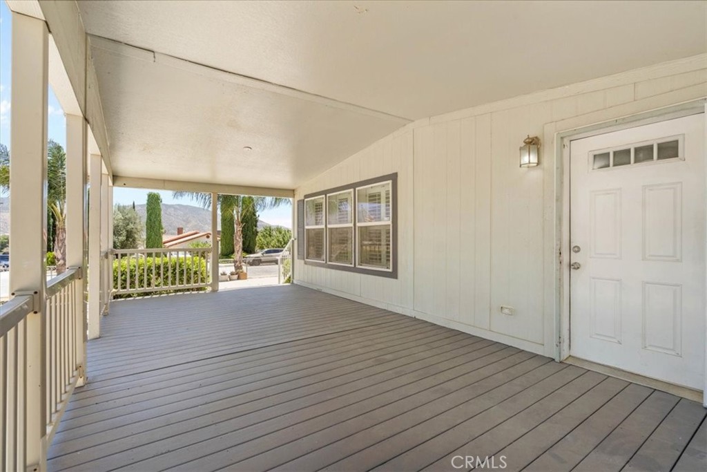 1225 N Alessandro Street