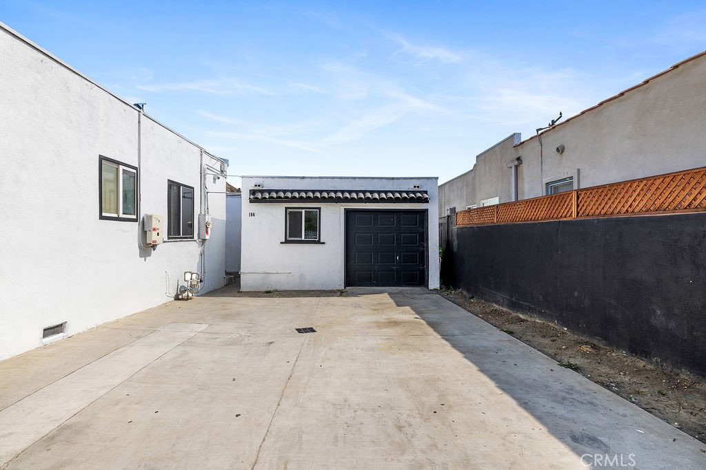 182 E MacFarlane Drive