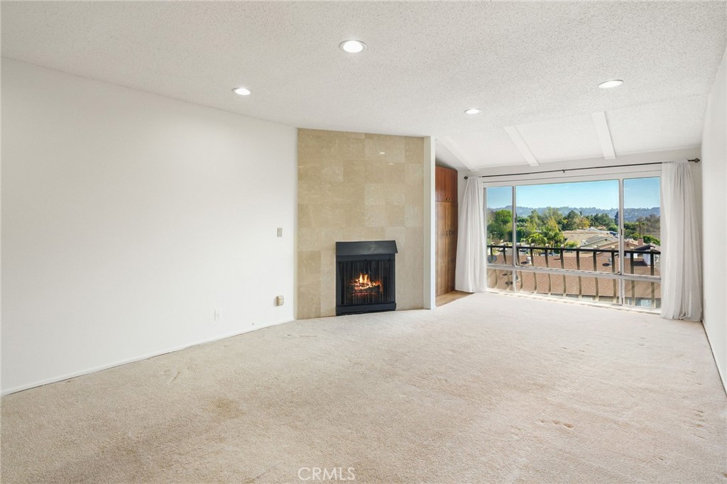 12830 Burbank Boulevard 320