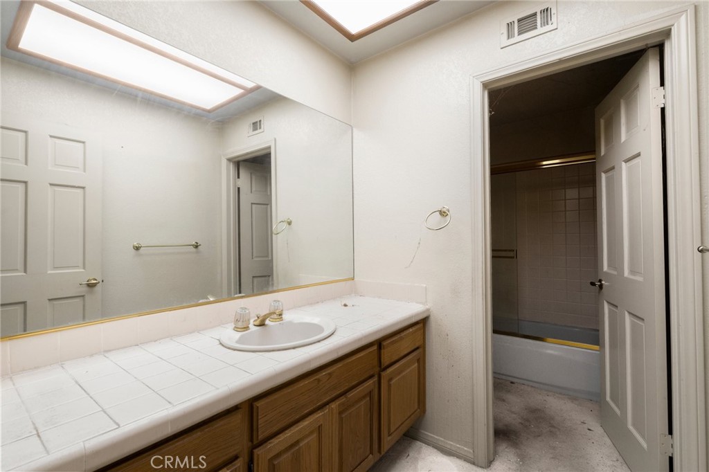 3315 View Pointe Drive