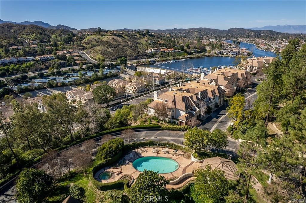 3315 View Pointe Drive