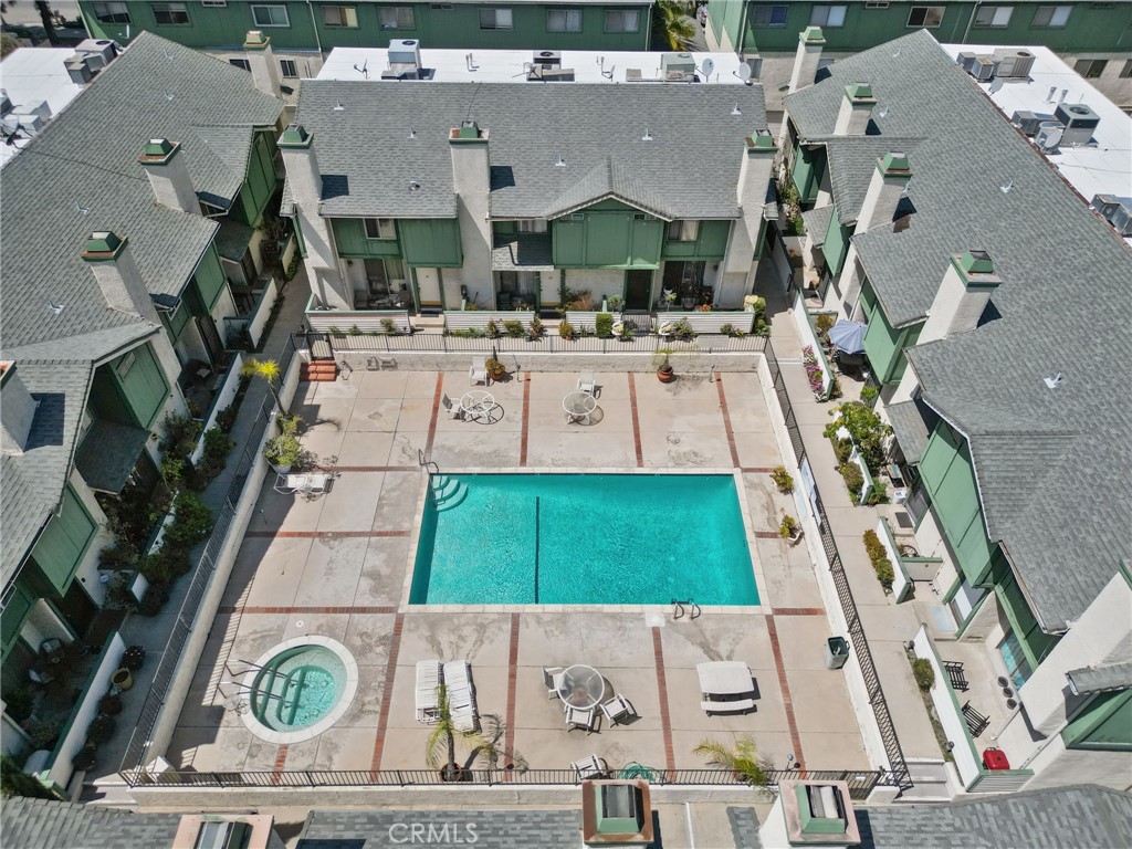 9740 Sepulveda Boulevard 20