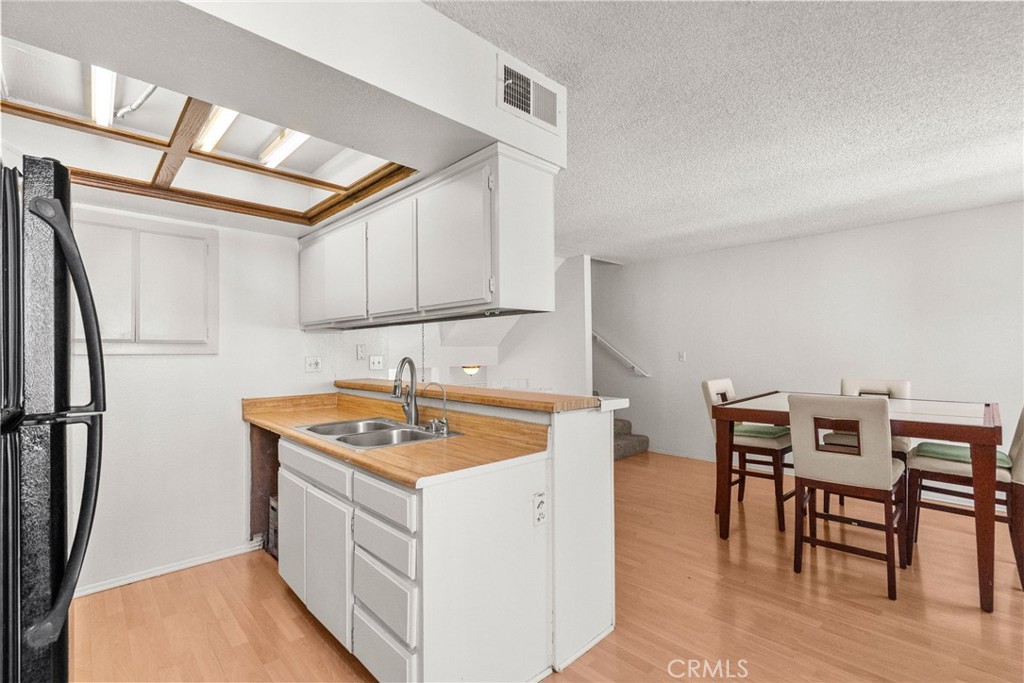 9740 Sepulveda Boulevard 20