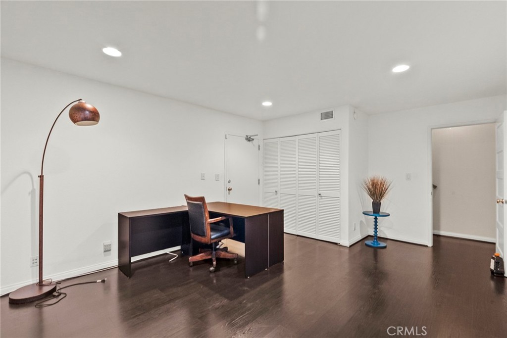 21800 Marylee Street 58