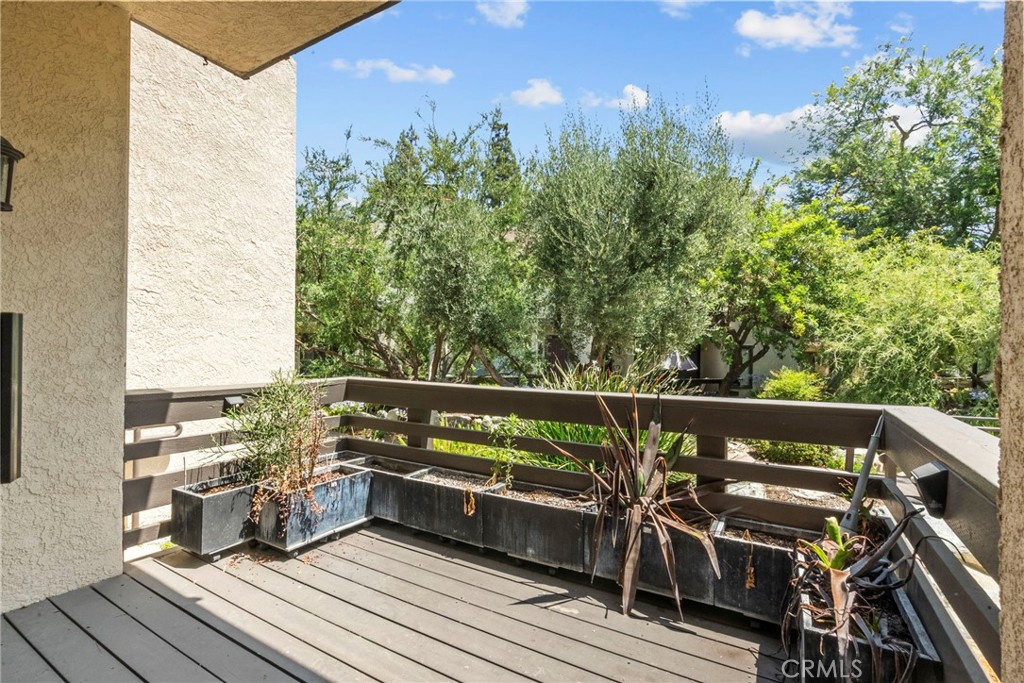 21800 Marylee Street 58