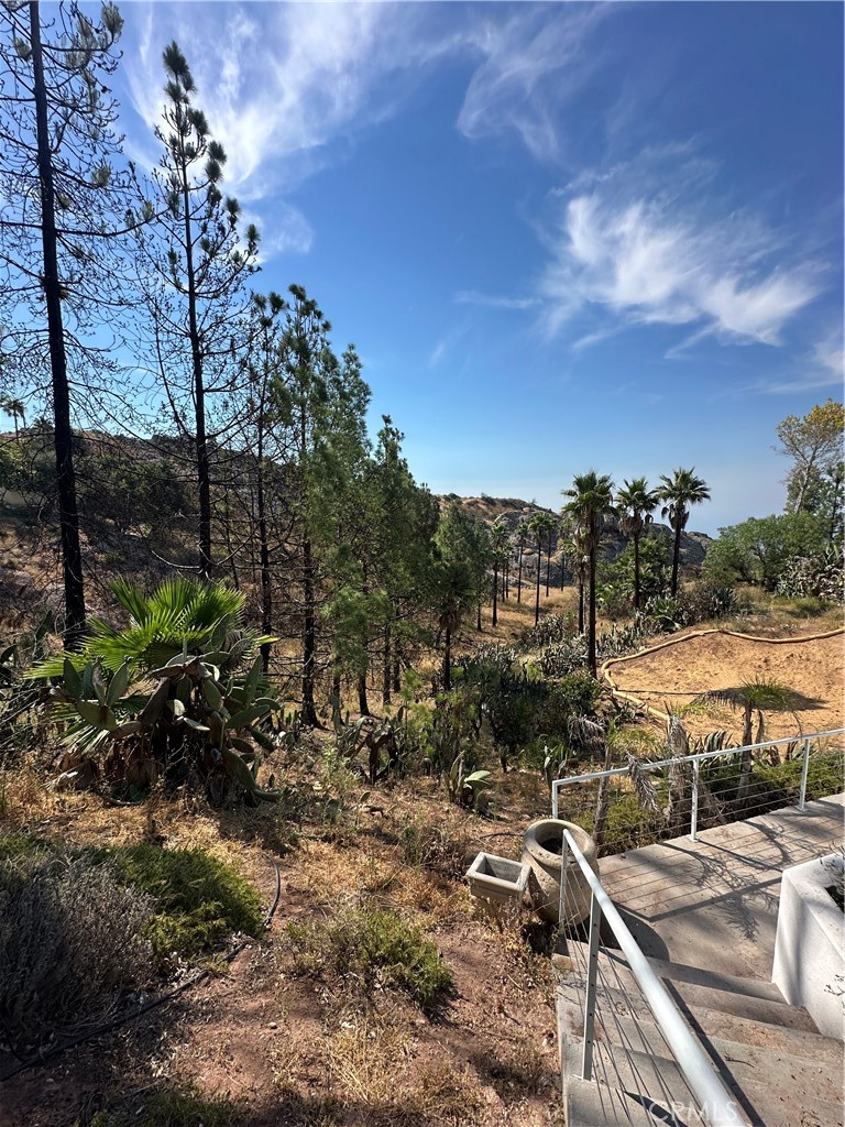 24764 W Saddle Peak Road