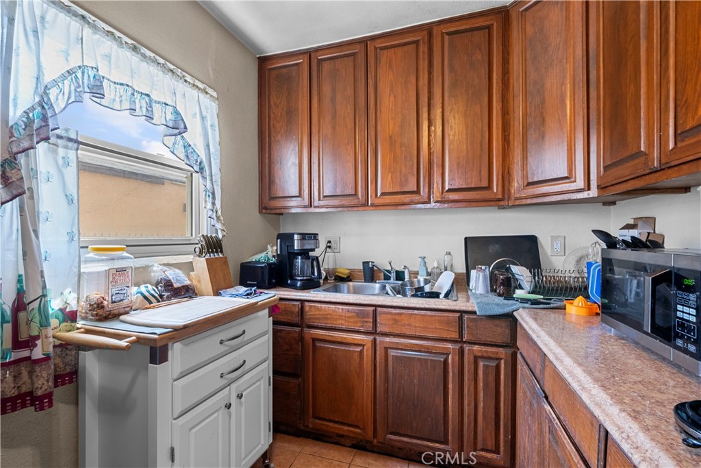 908 W 132nd Street