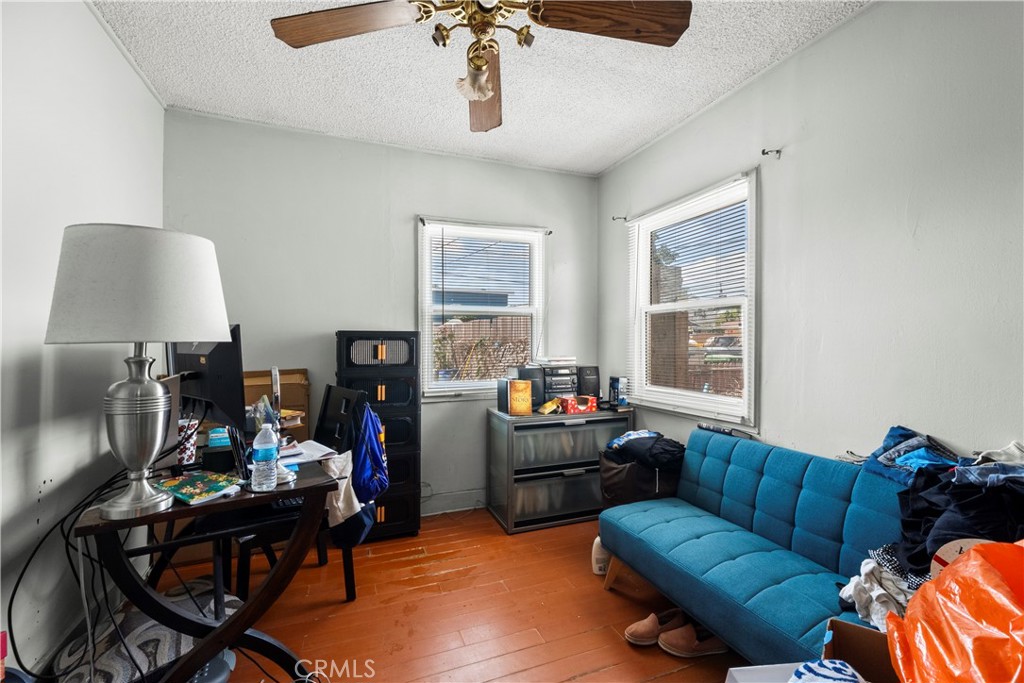 908 W 132nd Street