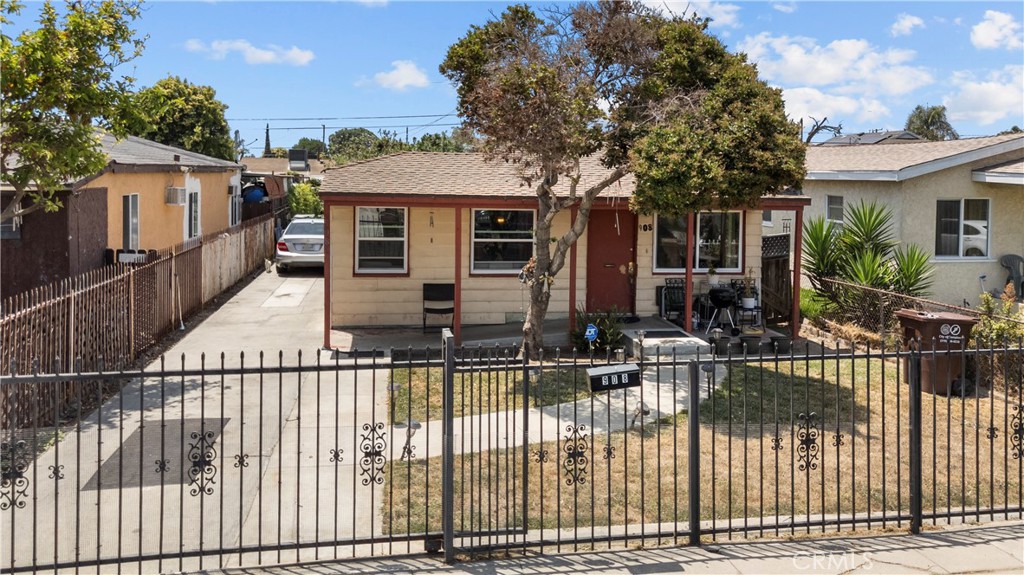 908 W 132nd Street