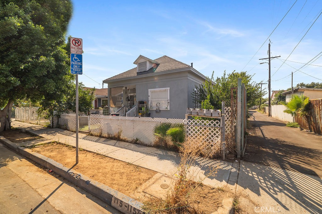 115 S Fresno Street