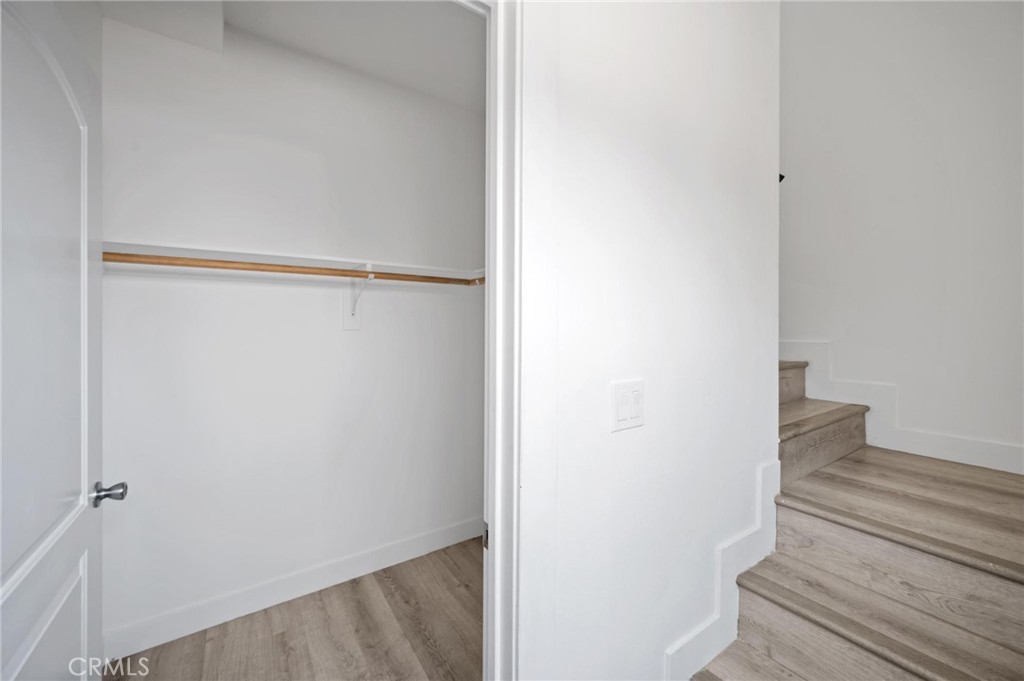 532 W Vernon Avenue