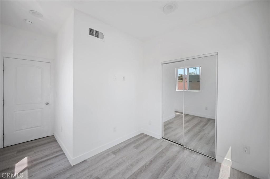 532 W Vernon Avenue
