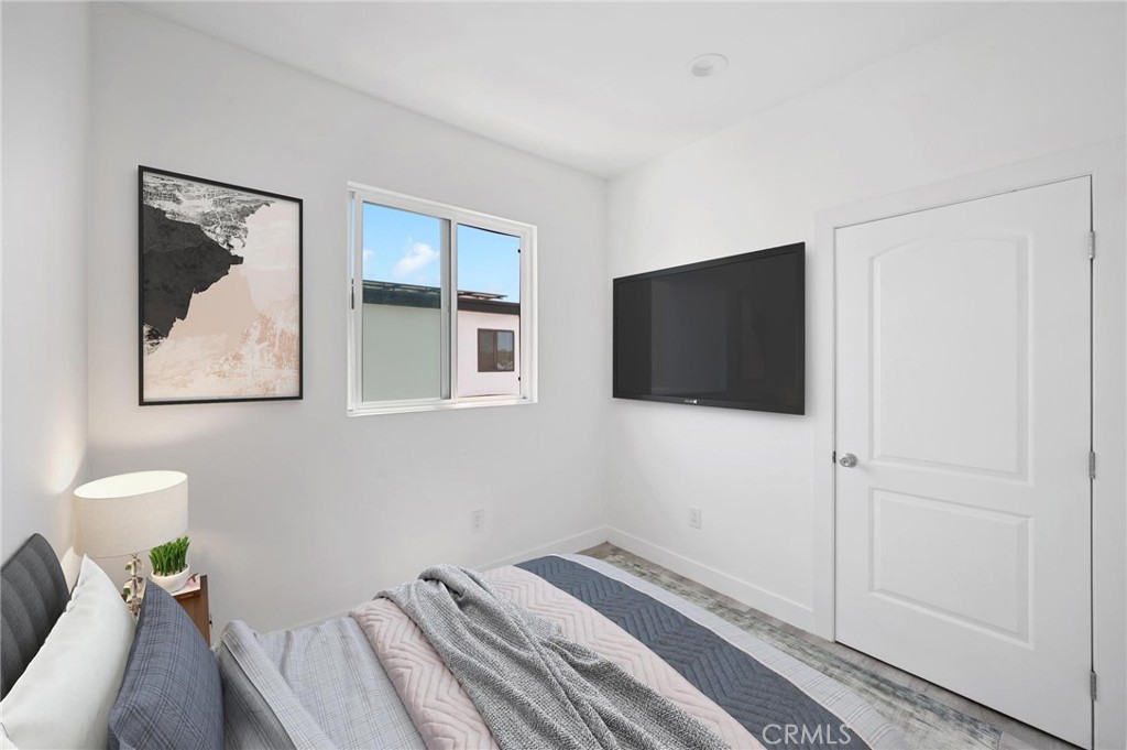 532 W Vernon Avenue