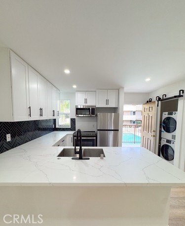 17000 Burbank Boulevard 204