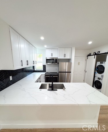 17000 Burbank Boulevard 204