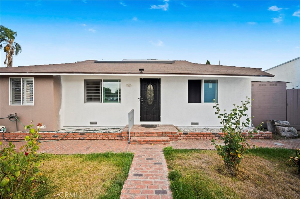 2072 Redondo Beach Boulevard