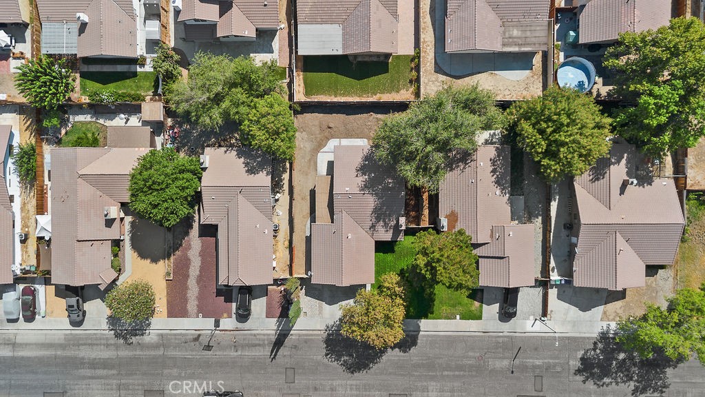 43656 La Paz Lane