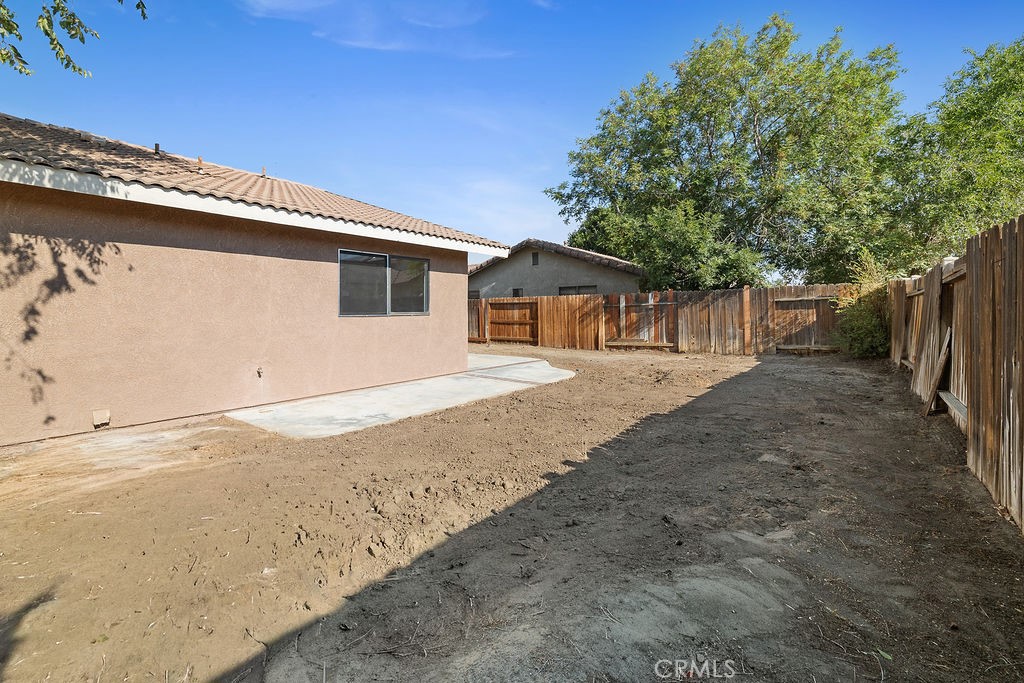 43656 La Paz Lane