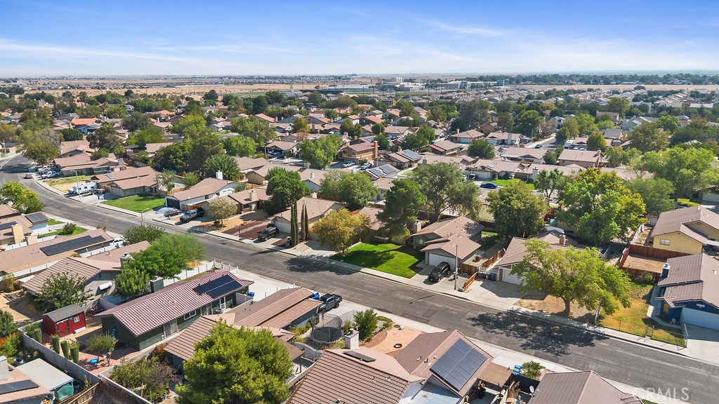 43656 La Paz Lane