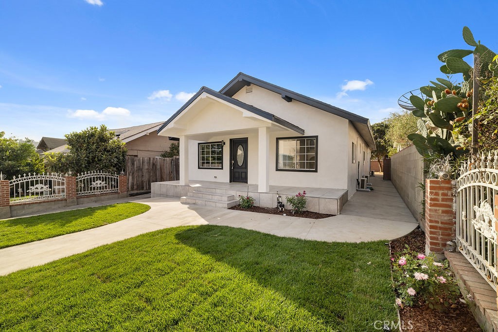 3343 Roseview Avenue