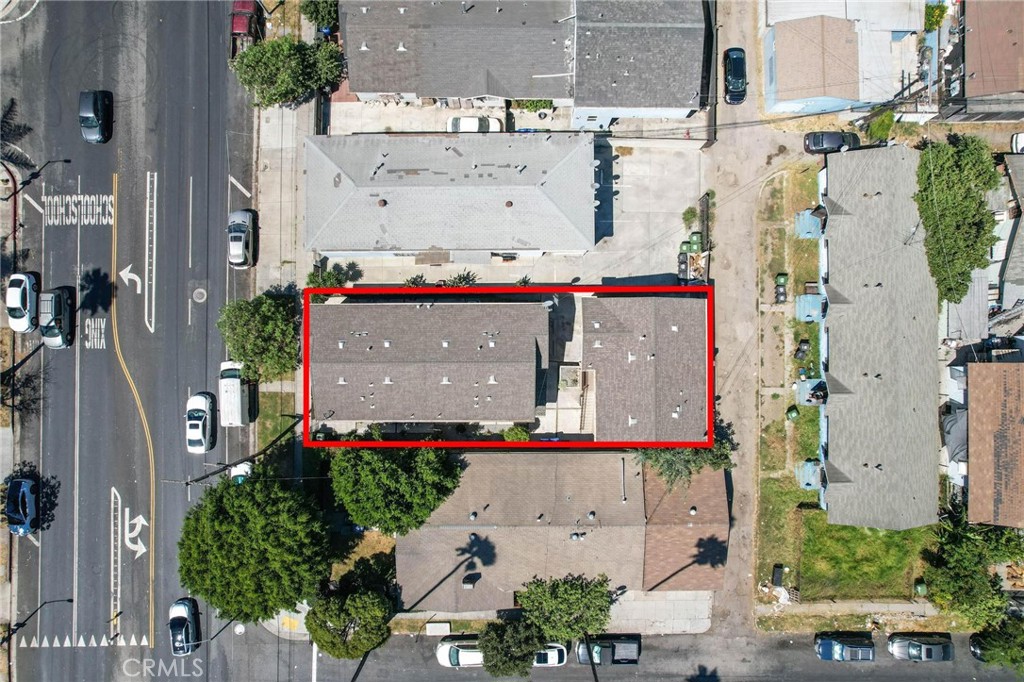 6616 S Figueroa Street
