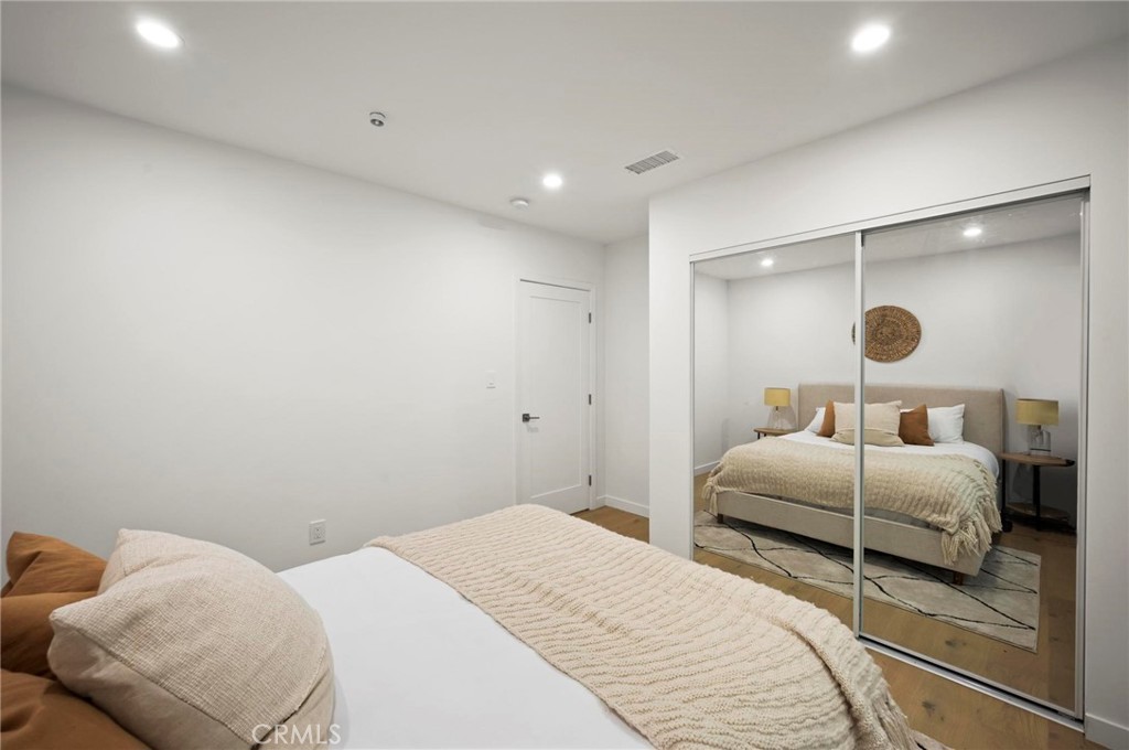 12520 Gilmore Avenue