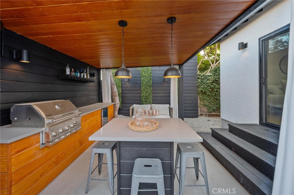 12520 Gilmore Avenue