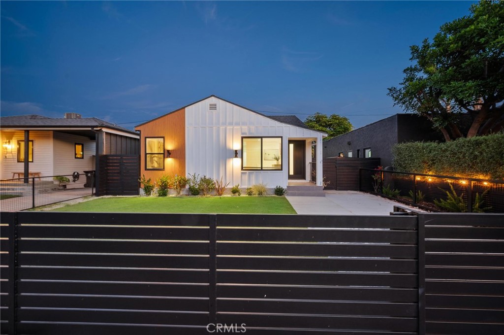 12520 Gilmore Avenue