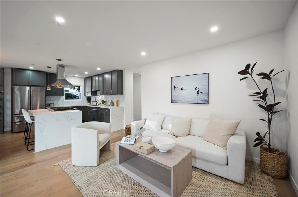 12520 Gilmore Avenue