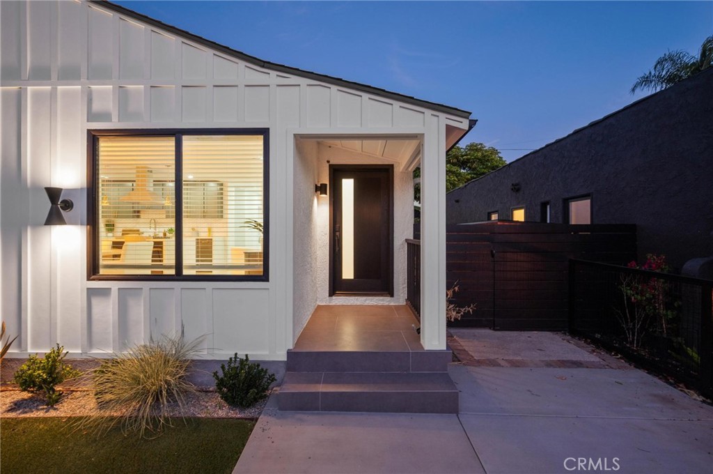 12520 Gilmore Avenue