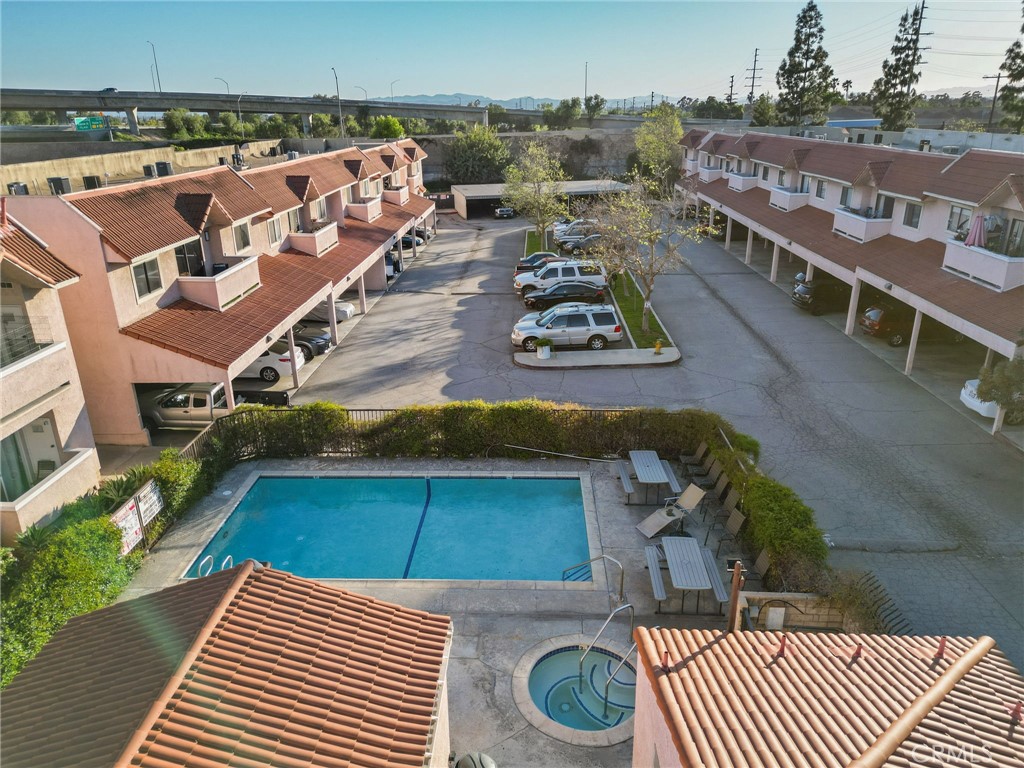 10943 Laurel Canyon Boulevard C10