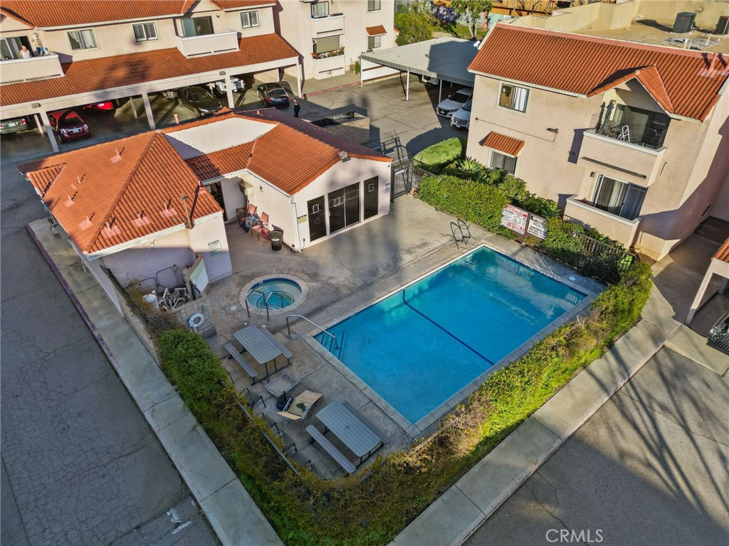 10943 Laurel Canyon Boulevard C10