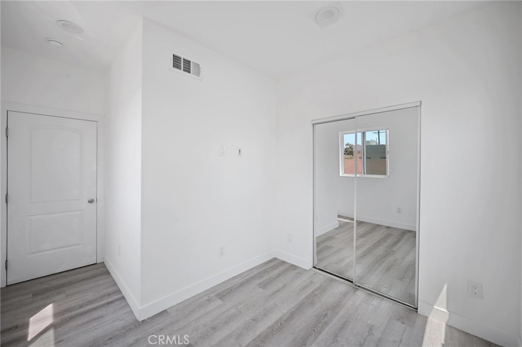532 W Vernon Avenue
