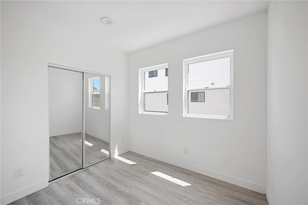 532 W Vernon Avenue