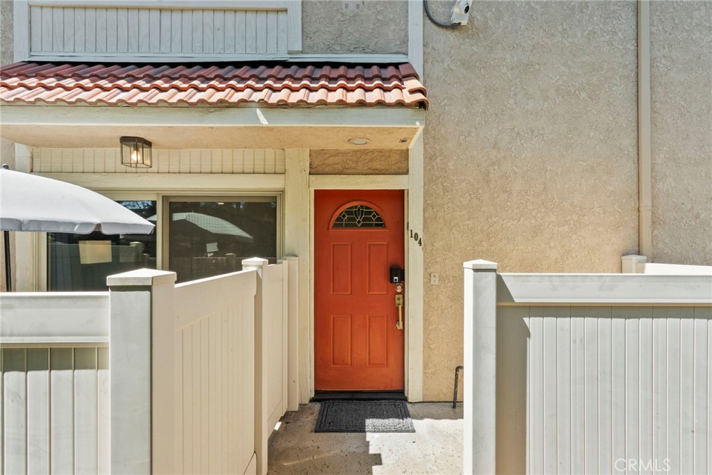 10155 De Soto Avenue 104