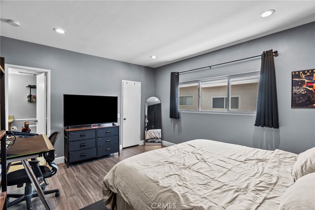 10155 De Soto Avenue 104