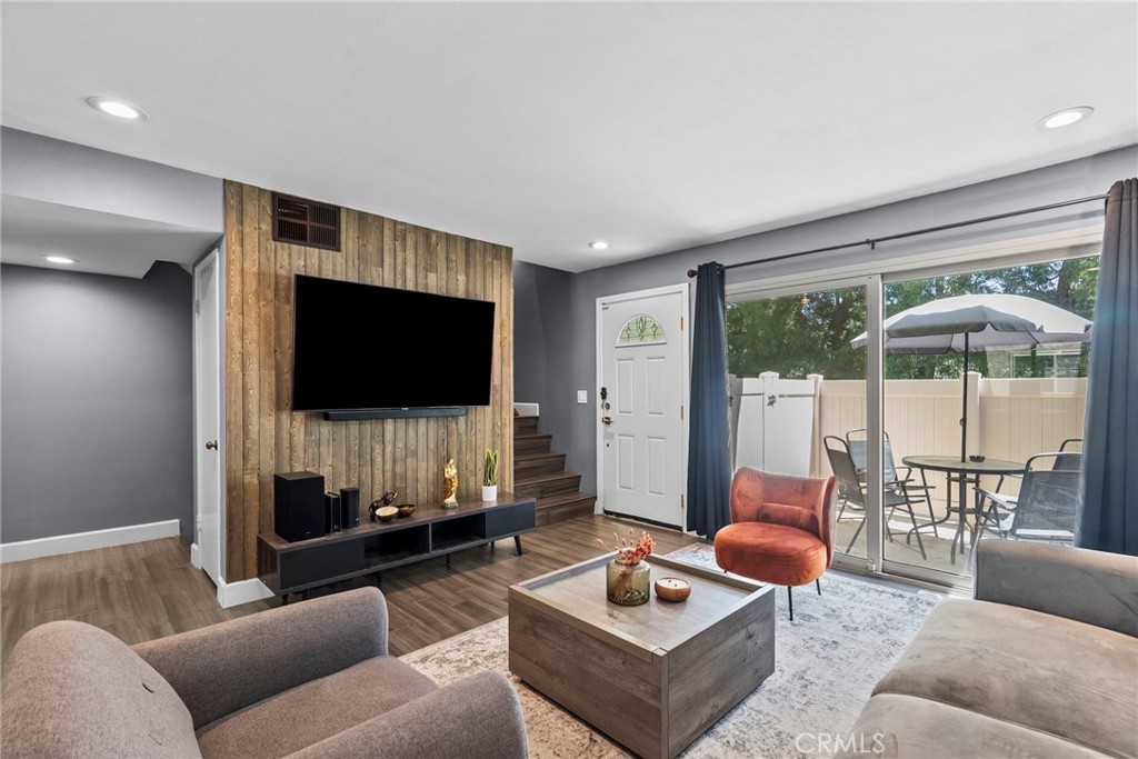 10155 De Soto Avenue 104