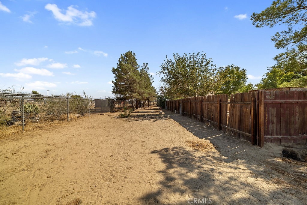 8037 W Avenue E14